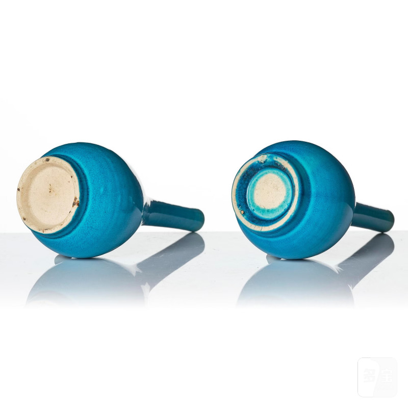 A pair of turquoise glazed vases, - 图6